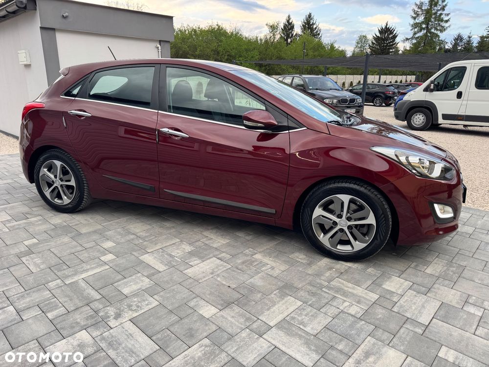 Hyundai i30 blue 1.6 CRDi YES Silver - 6
