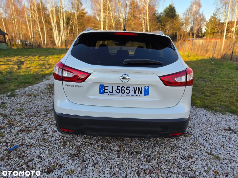 Nissan Qashqai 1.6 DIG-T N-Vision - 16