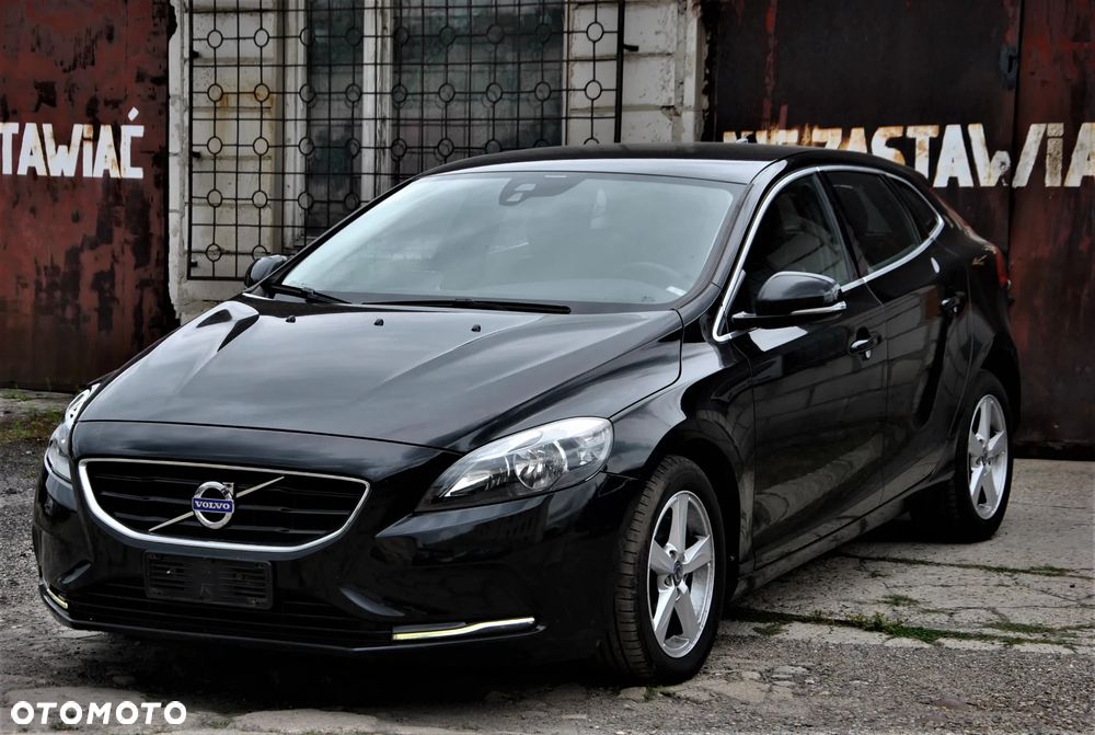 Volvo V40 D2 - 1