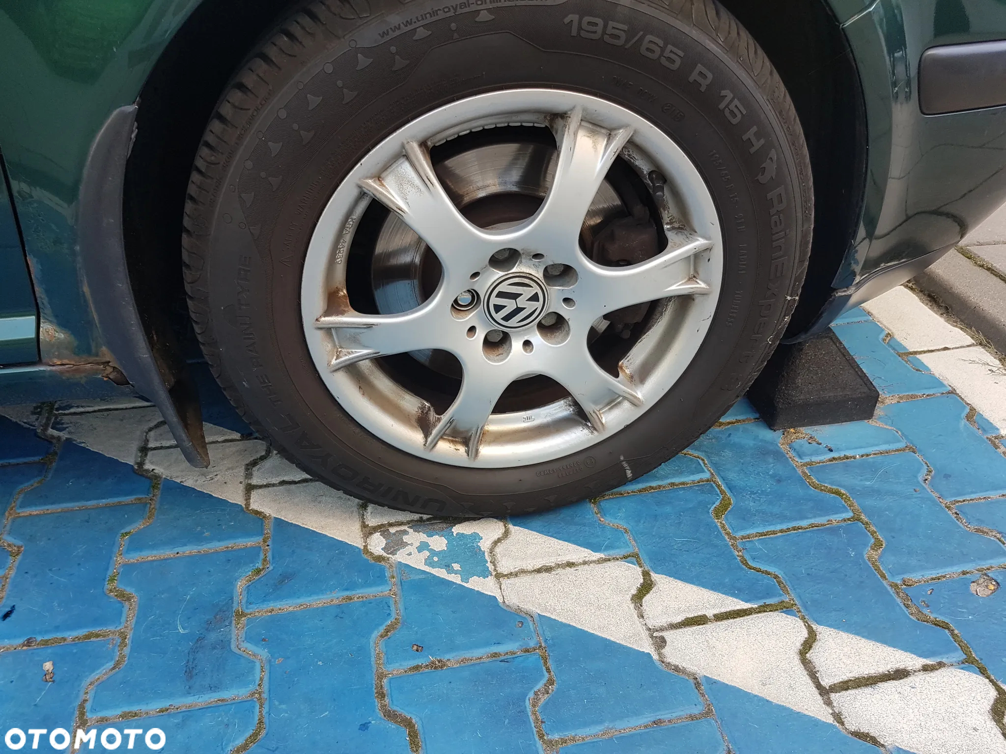 Volkswagen Golf IV 1.9 TDI Basis - 4