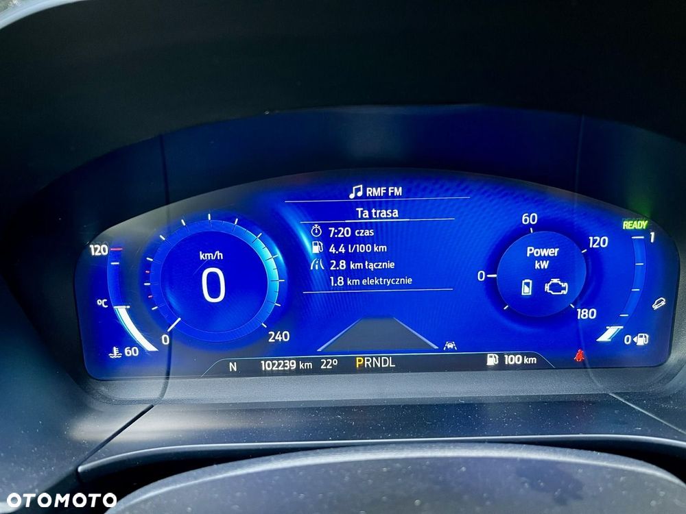 Ford Kuga 2.5 Duratec FHEV ST-LINE - 29