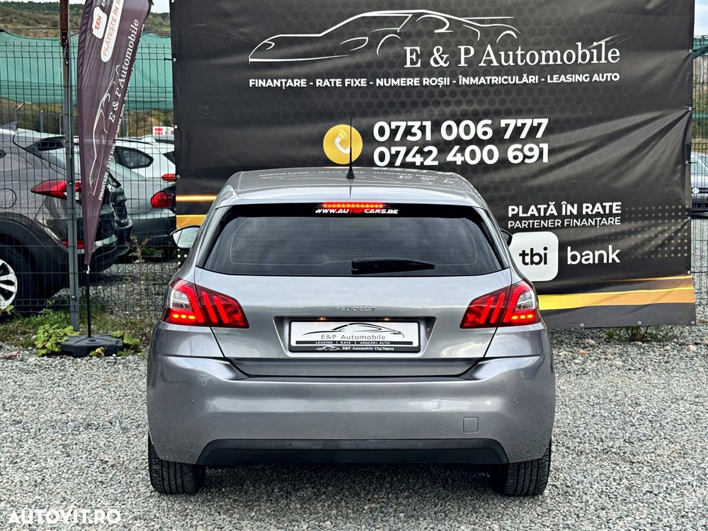 Peugeot 308 1.2 L PureTech Active - 12