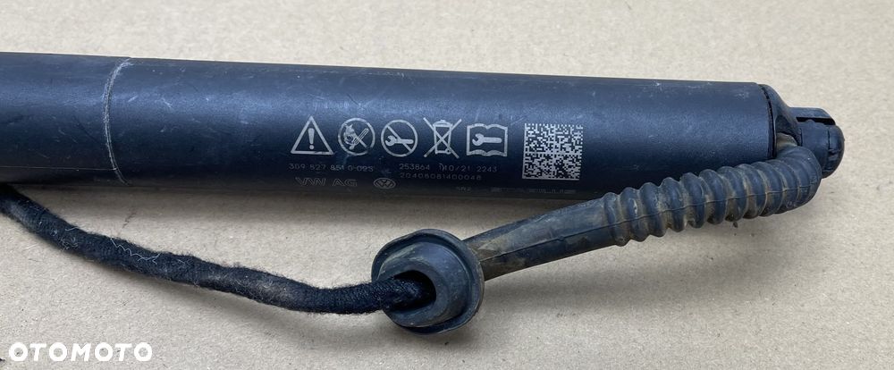 Y1 VW PASSAT B8 KOMBI SIŁOWNIK ELEKTRYCZNY KLAPY BAGAŻNIKA 3G9827851G - 4