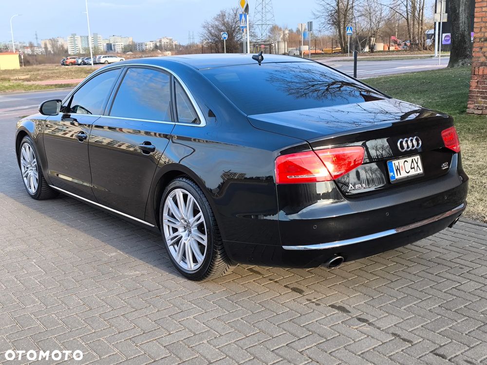 Audi A8 - 7