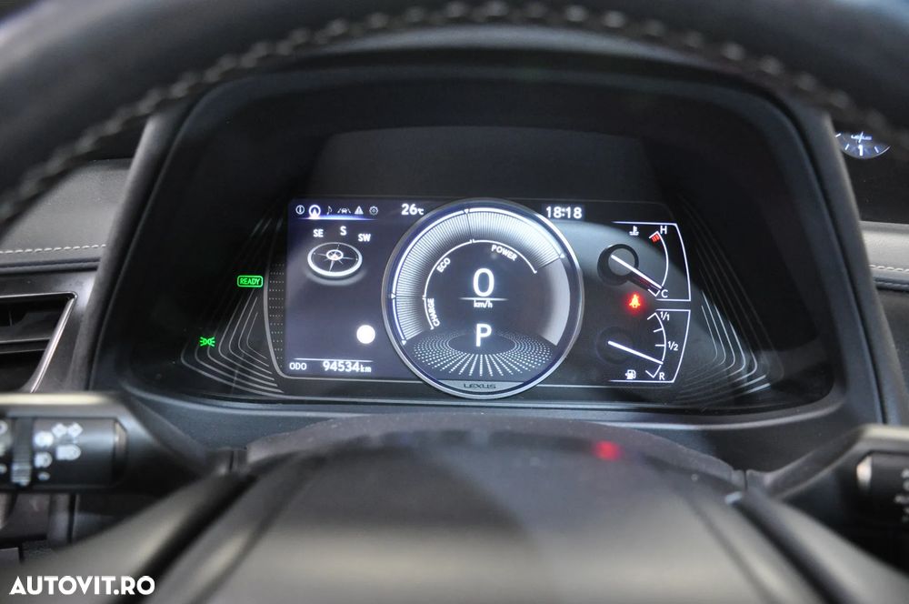 Lexus UX 250h FWD Executive - 16