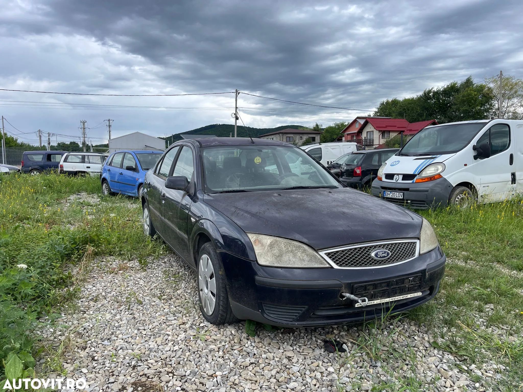 Dezmembrari Ford Mondeo MK3 1.8 Benzina - 1