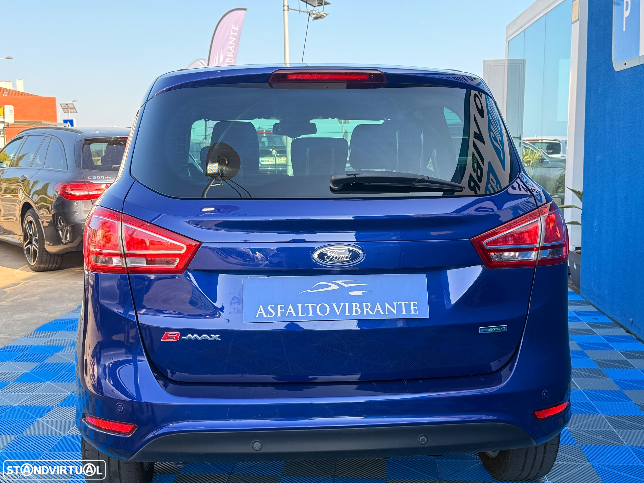 Ford B-Max 1.0 EcoBoost Titanium - 4