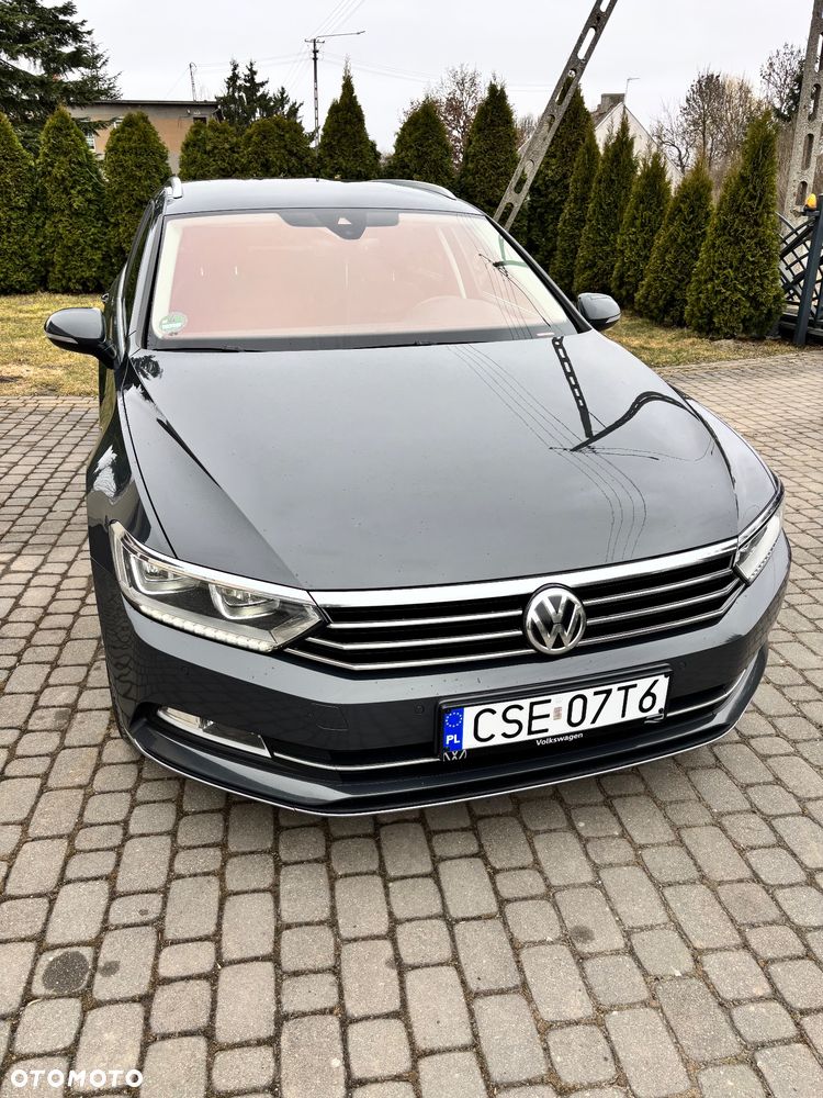 Volkswagen Passat 2.0 TDI EVO Elegance - 9