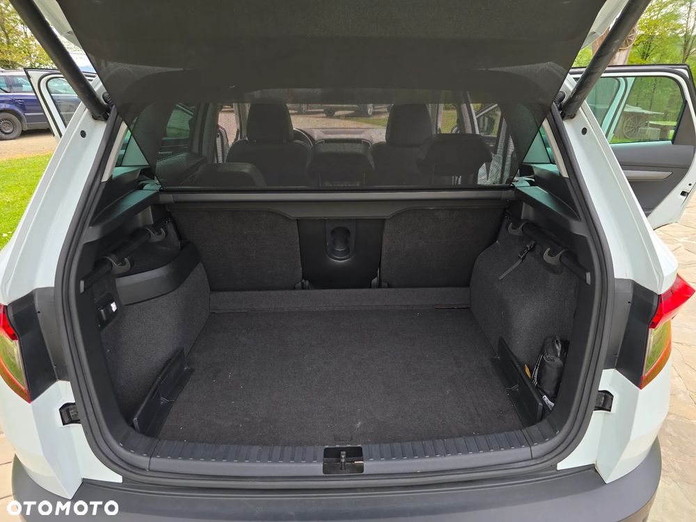 Skoda Karoq 2.0 TDI SCR 4x4 DSG Sportline - 37
