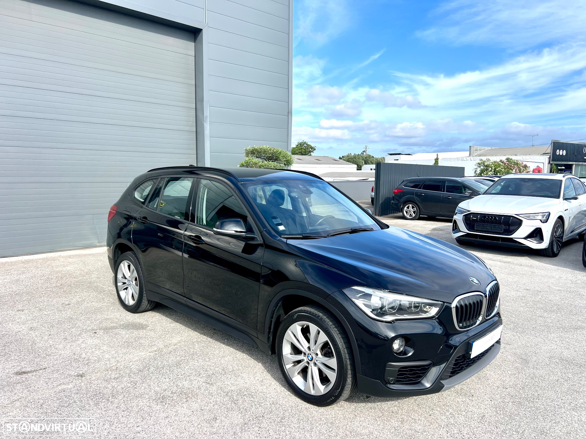 BMW X1 18 d sDrive Auto Line Sport - 4