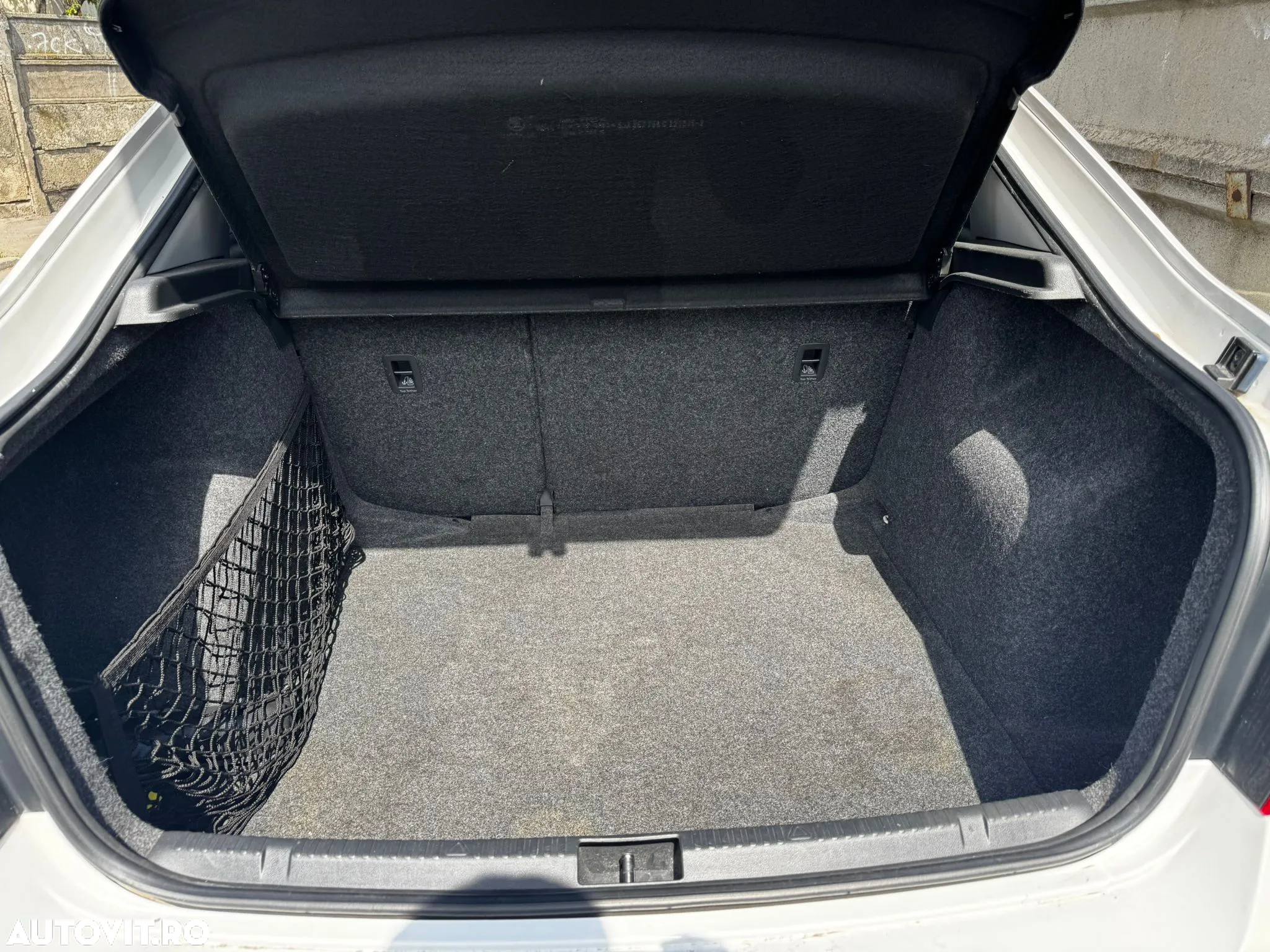 Skoda RAPID 1.4 TDI Style - 10