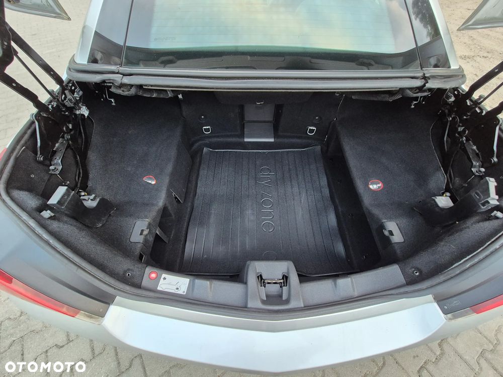 Opel Astra 1.6 Catch me - 32