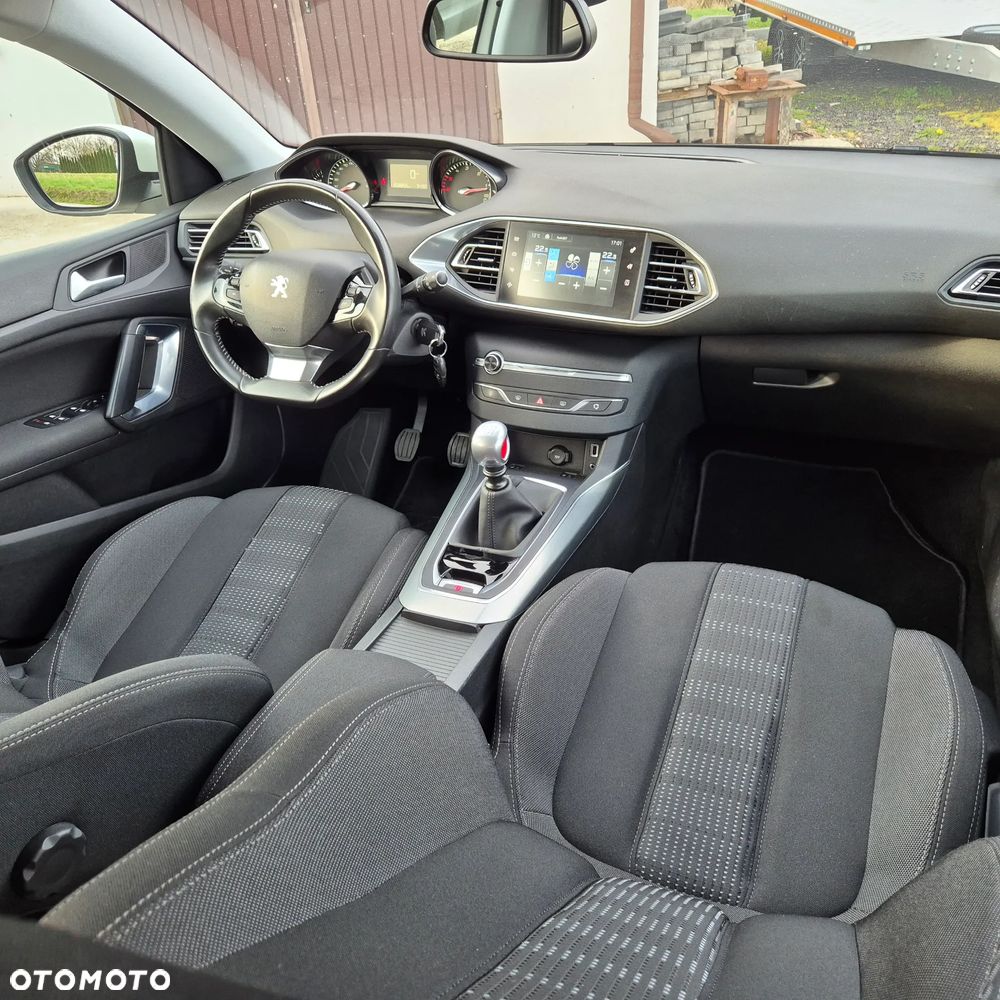 Peugeot 308 BlueHDi 150 Stop & Start Allure - 15