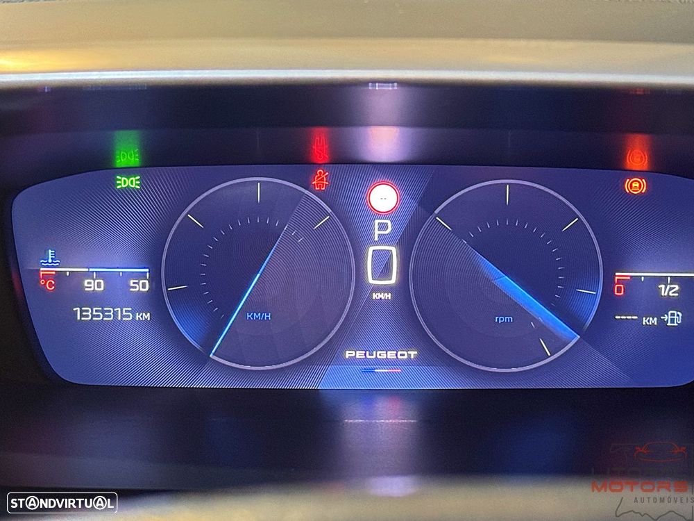 Peugeot 308 SW 1.2 PureTech Allure Pack EAT8 - 26