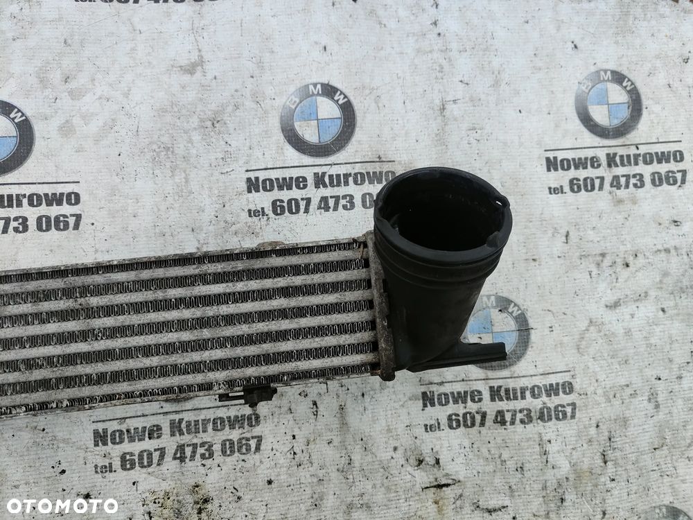 BMW E87 E81 E90 E91 2.0d N47 Chłodnica powietrza Intercooler 7798788 - 3