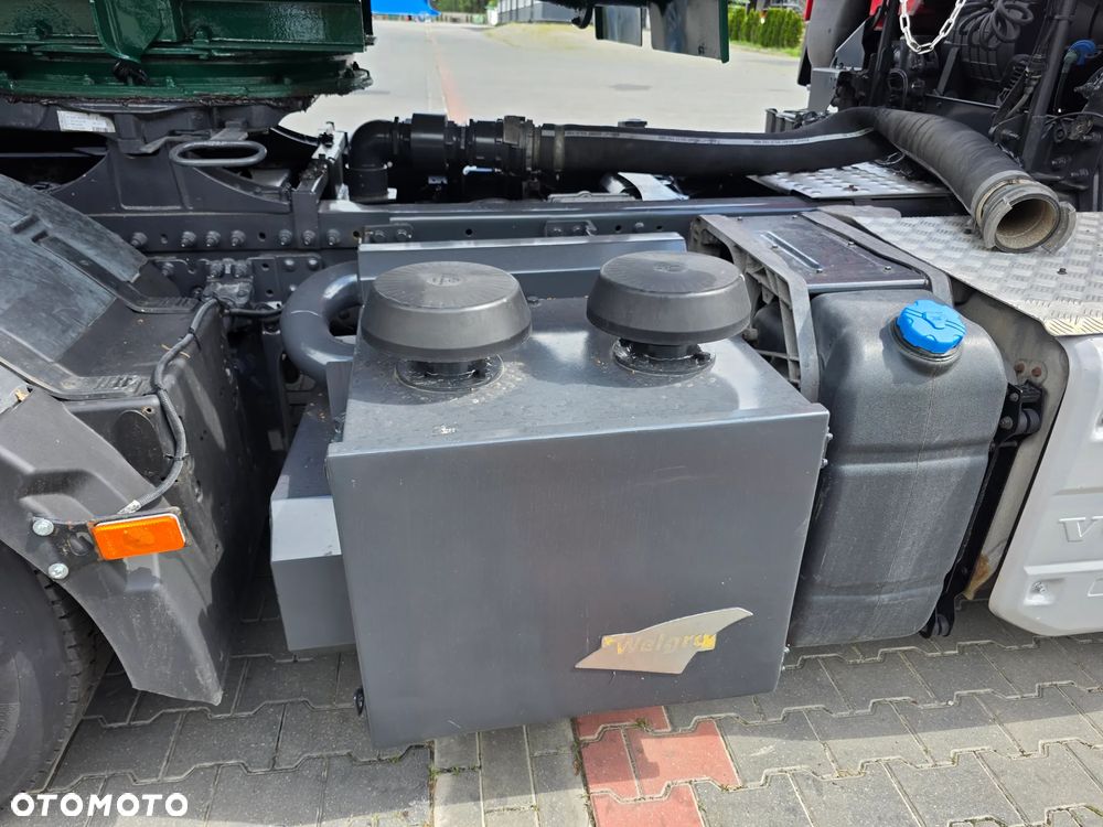 Volvo FM KOMPRESOR WELGRO + Lambrecht z zasysaniem, 3 osiowa 01LK30 PASZOWOZ SILOS - 30