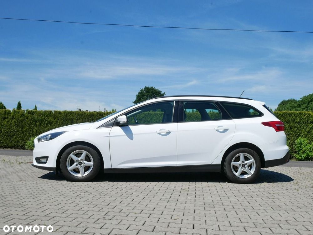 Ford Focus 1.0 EcoBoost Start-Stopp-System COOL&CONNECT - 2