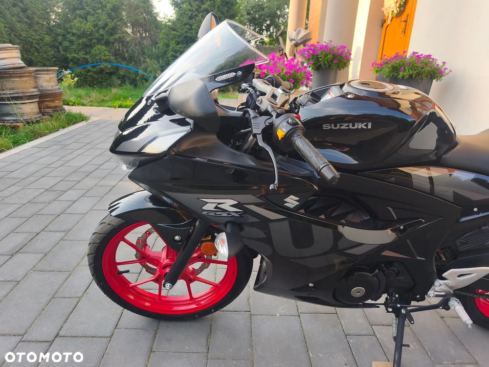 Suzuki GSX-R - 20
