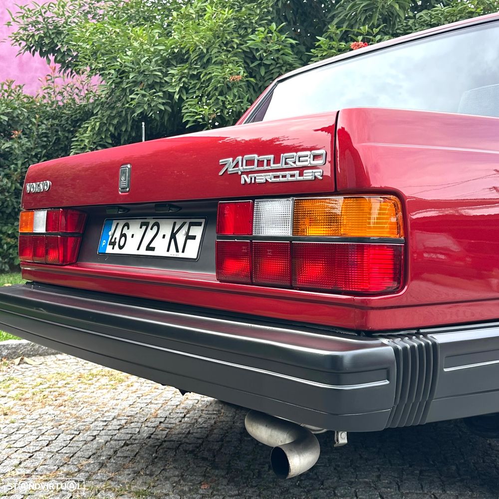 Volvo 740 - 25