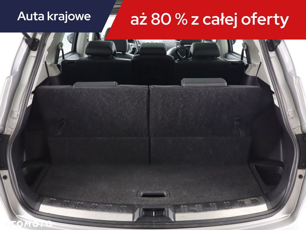 Nissan Qashqai+2 - 16