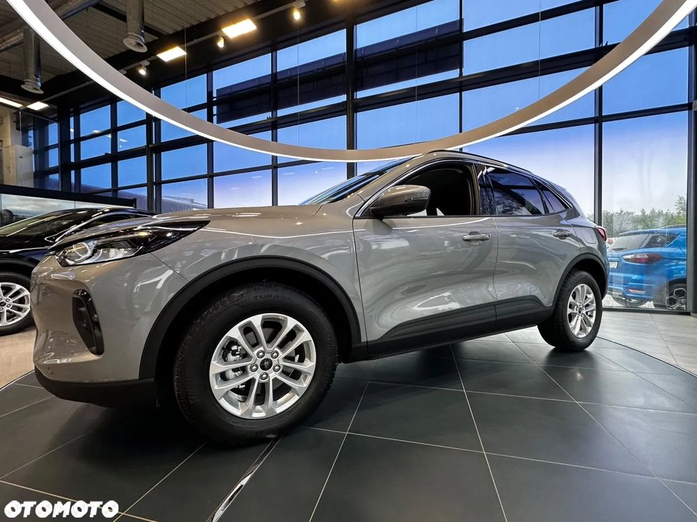 Ford Kuga 2.5 FHEV FWD Titanium eCVT - 8