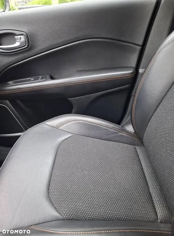 Jeep Compass 1.4 TMair Limited 4WD S&S - 8