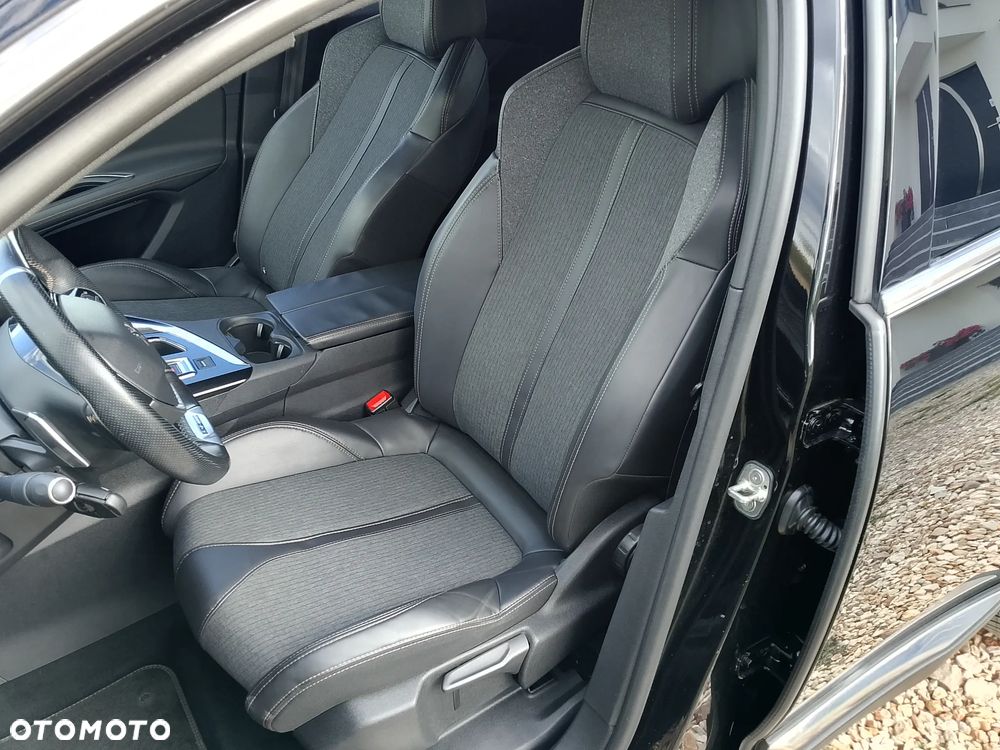 Peugeot 3008 - 33