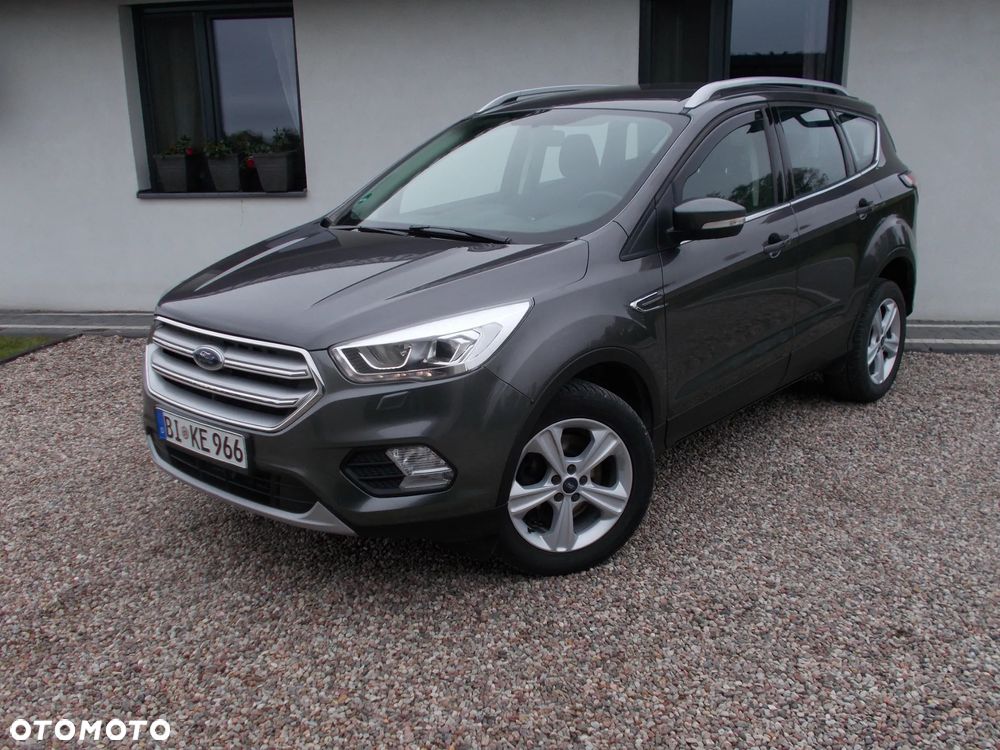 Ford Kuga 1.5 TDCi 2x4 Titanium - 1