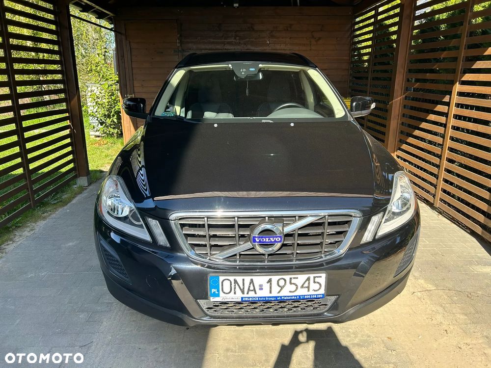 Volvo XC 60 D4 Momentum - 22