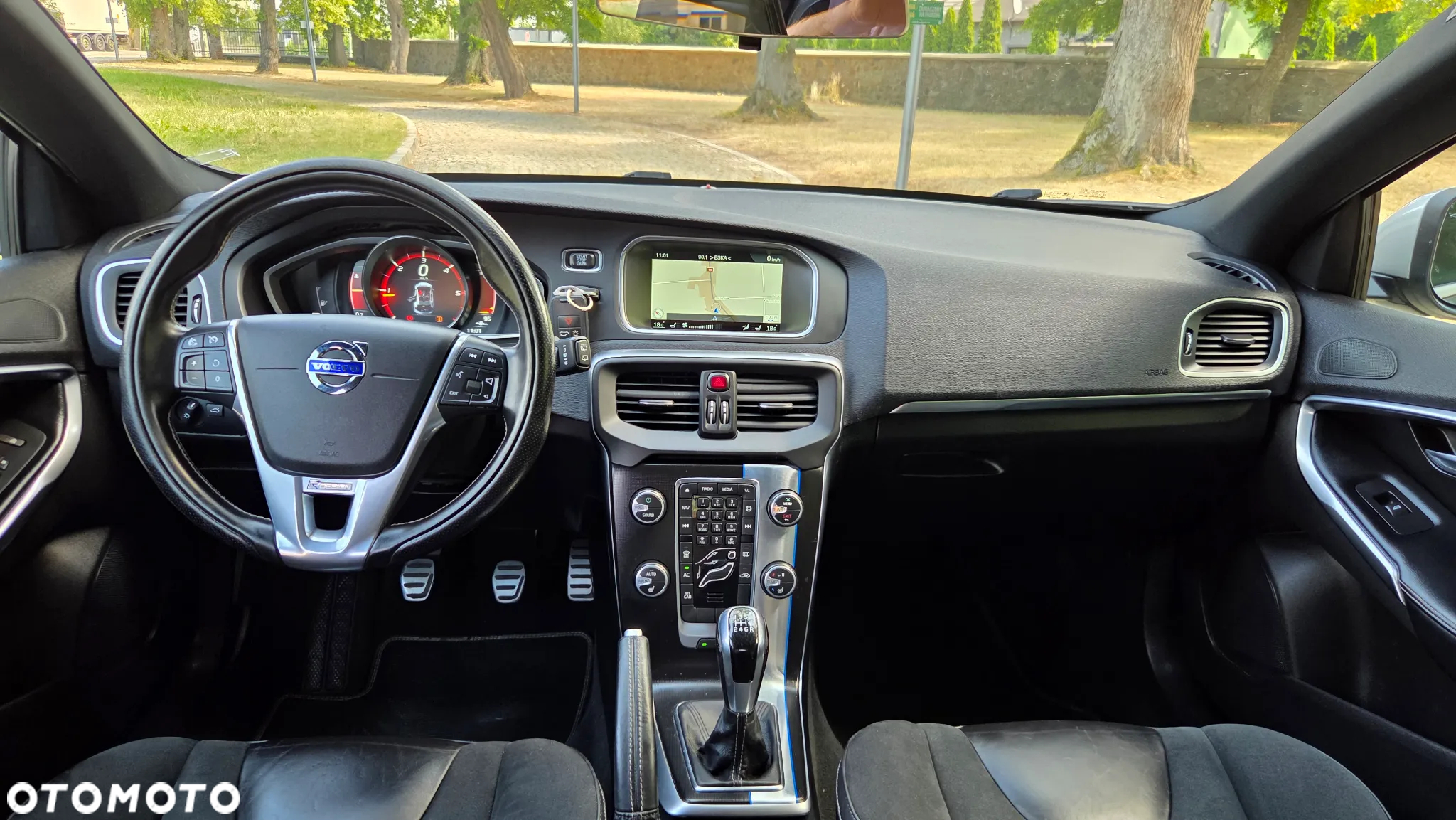 Volvo V40 D2 RDesign - 29