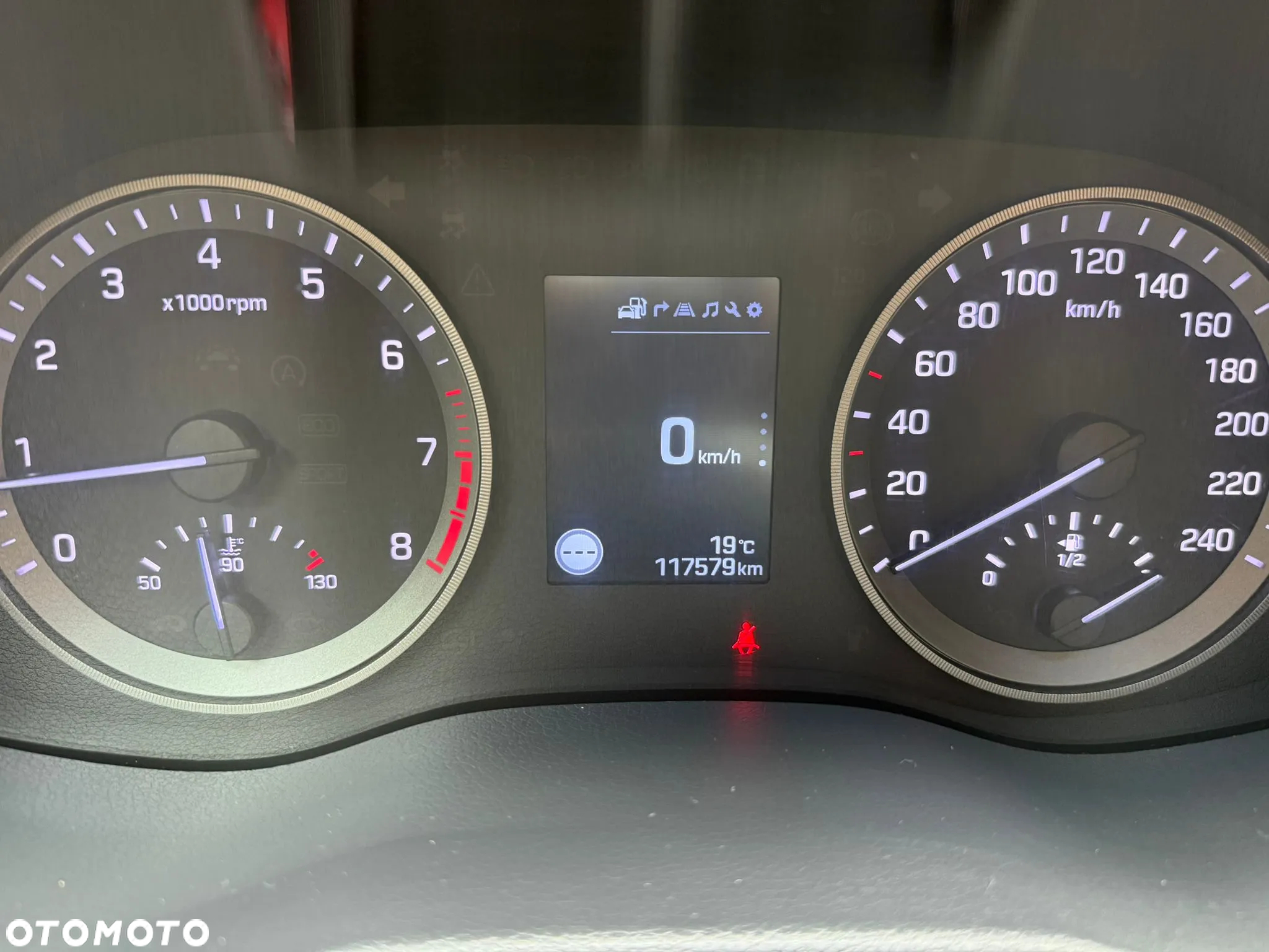 Hyundai Tucson 1.6 GDI BlueDrive Comfort 2WD - 9