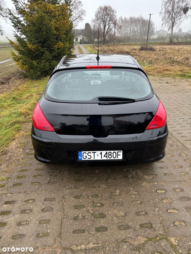Peugeot 308 - 4