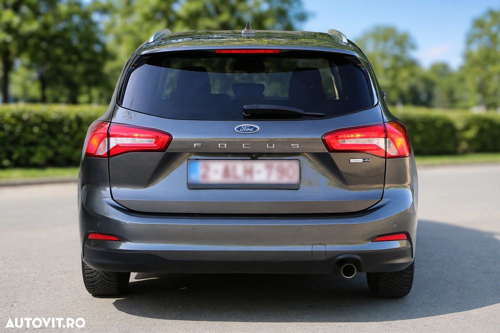 Ford Focus 1.0 EcoBoost Hybrid TITANIUM DESIGN - 6