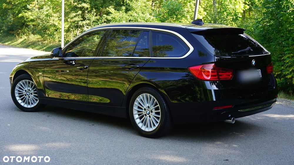 BMW Seria 3 320d Luxury Line - 16