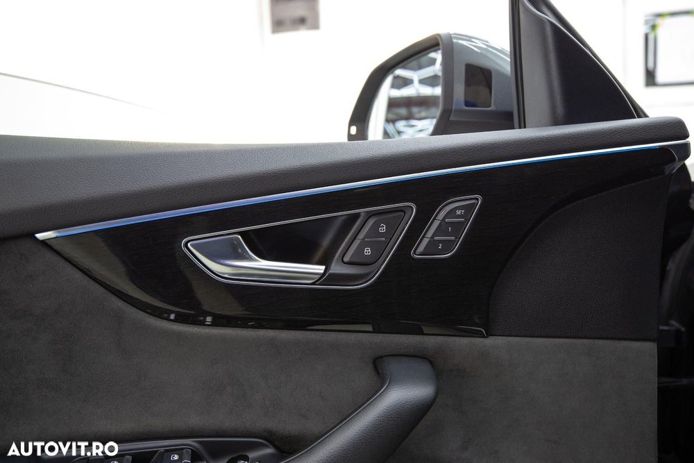 Audi Q8 50 TDI quattro Tiptronic MHEV - 33