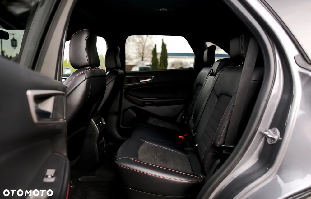 Ford Edge - 26