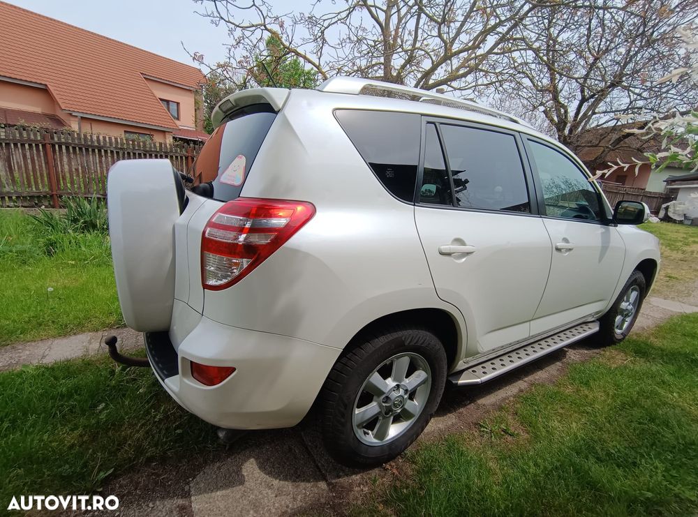 Toyota RAV4 2.2 D-CAT 4x4 Travel - 4
