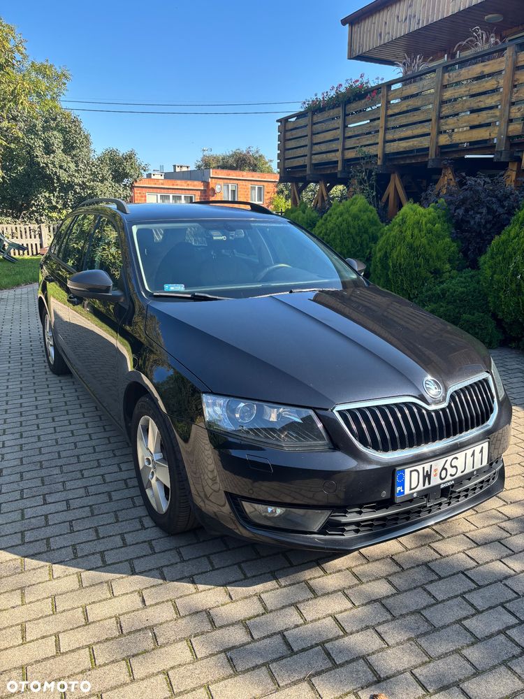 Skoda Octavia 2.0 TDI Style DSG - 6