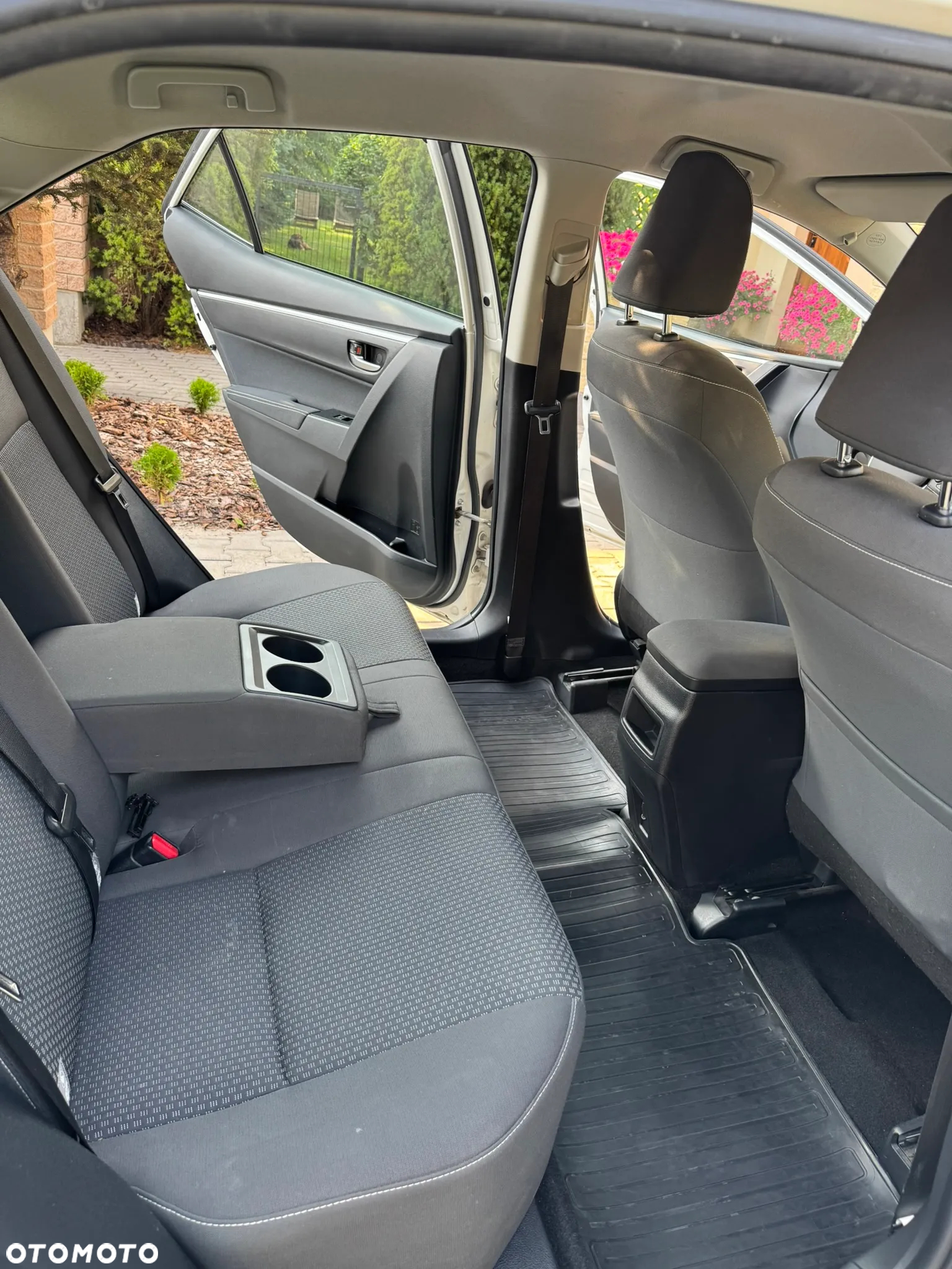 Toyota Corolla 1.6 Active - 8