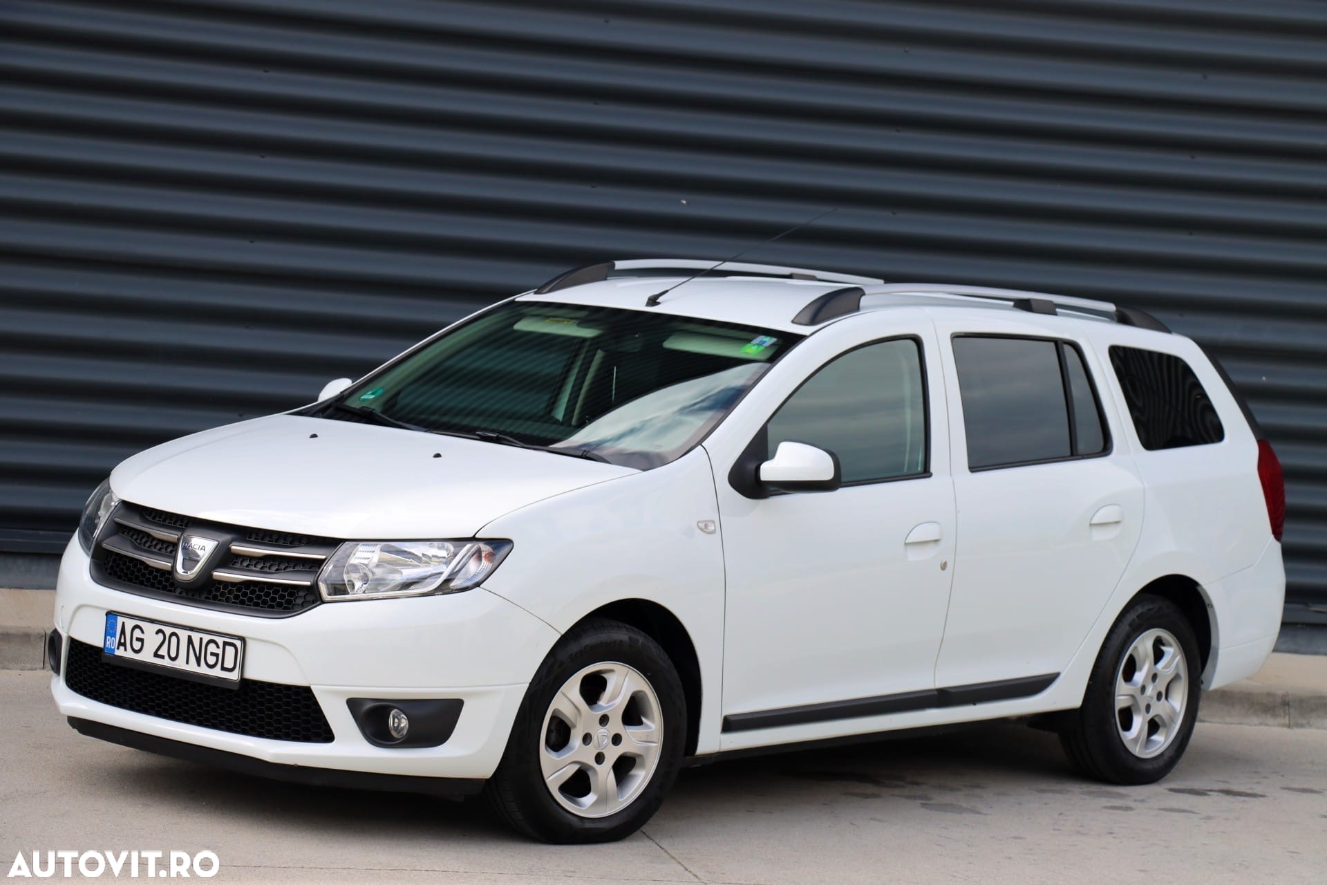 Dacia Logan Stepway MCV 0.9 TCe Prestige - 4