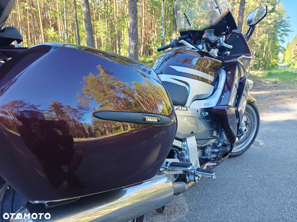 Yamaha FJR - 9