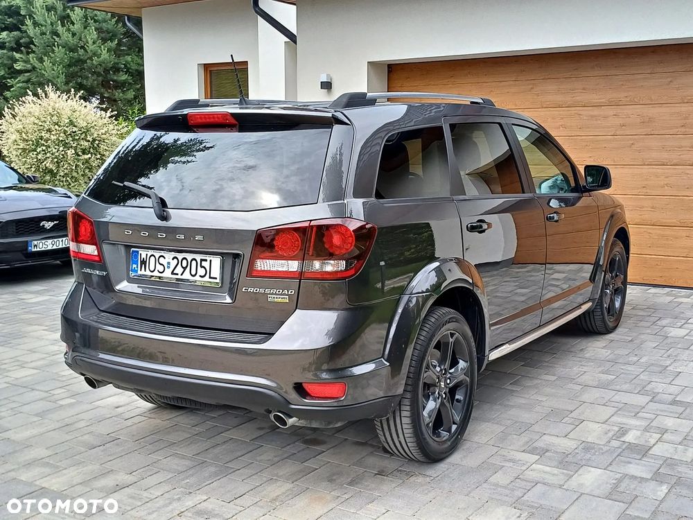 Dodge Journey - 8