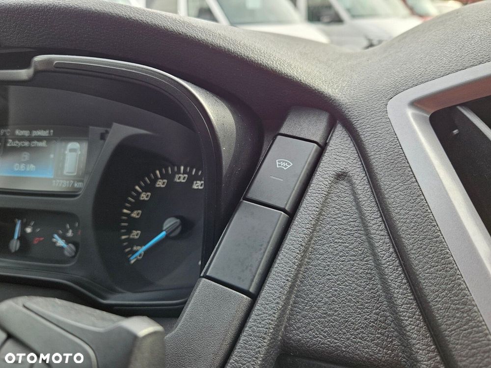 Ford transit L2H2 Chłodnia *64999zł NETTO* 2.0TdCi/131KM - 27