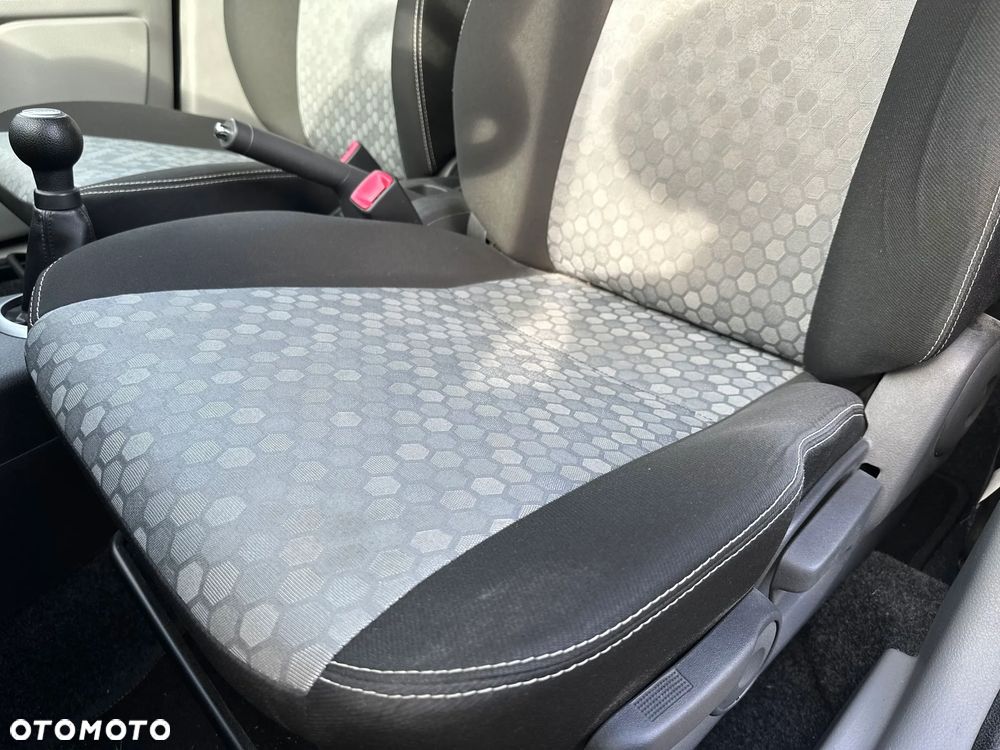 Suzuki SX4 1.6 Comfort Plus 4WD - 11