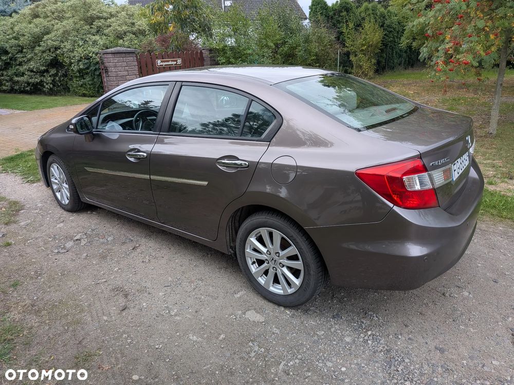 Honda Civic 1.8 Executive - 6