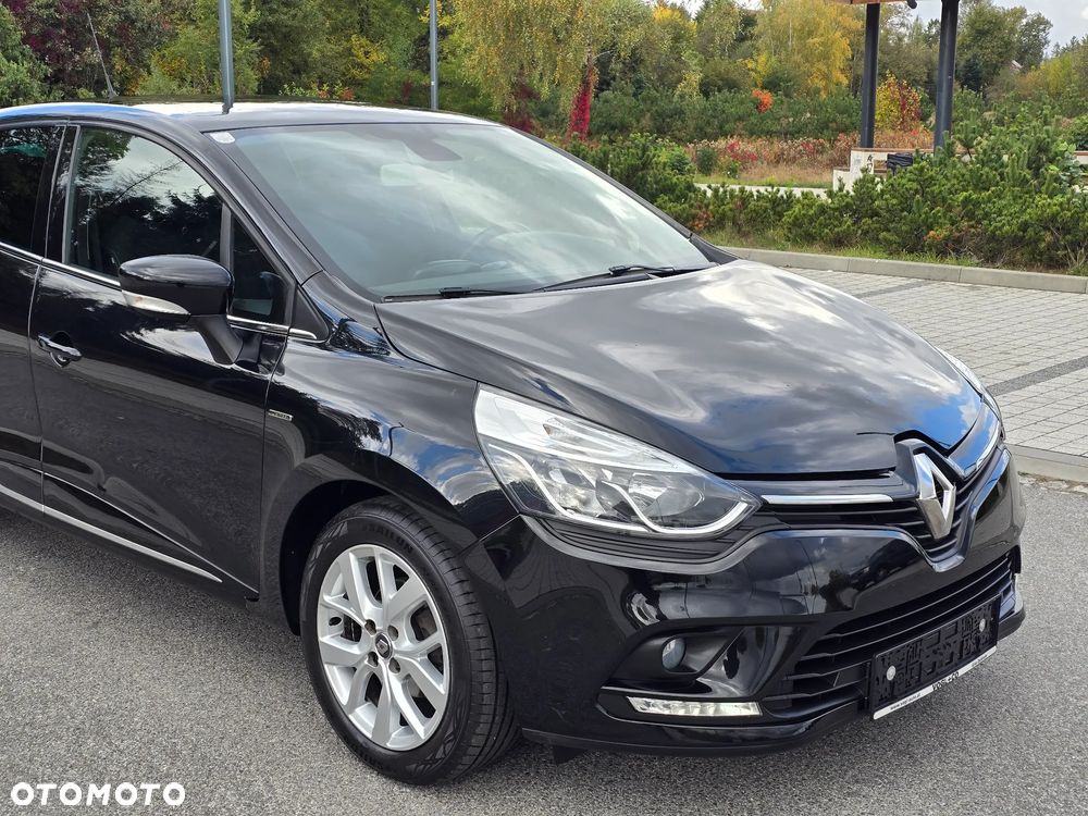 Renault Clio - 22