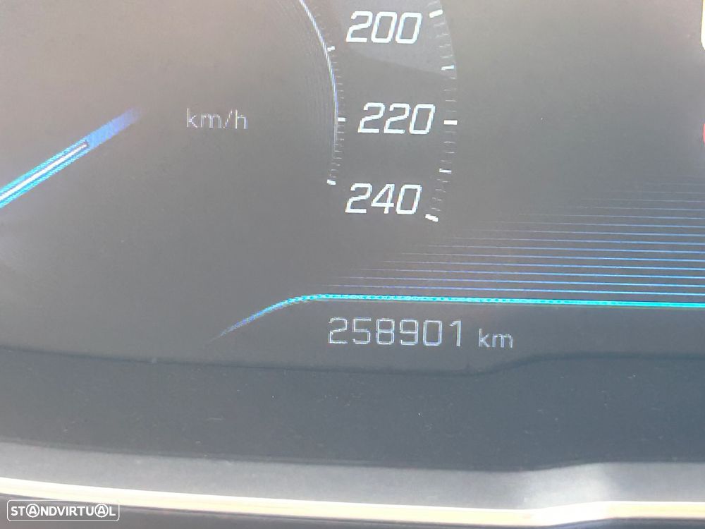 Peugeot 3008 BlueHDi 120 EAT6 Stop & Start Business Line - 7