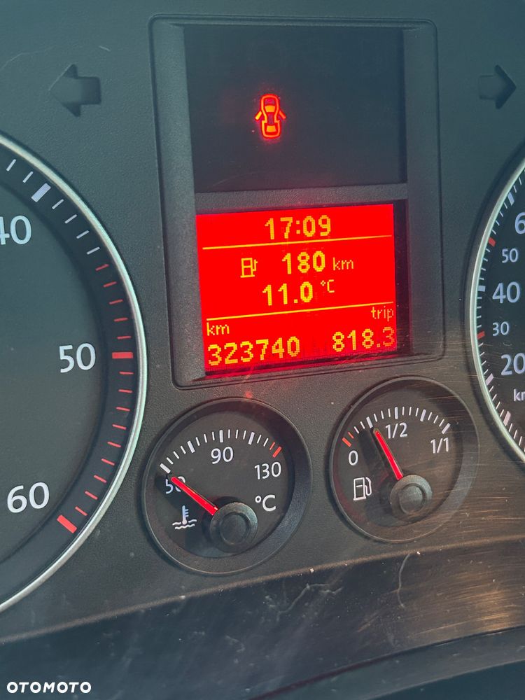Volkswagen Golf 2.0 TDI Comfortline - 9