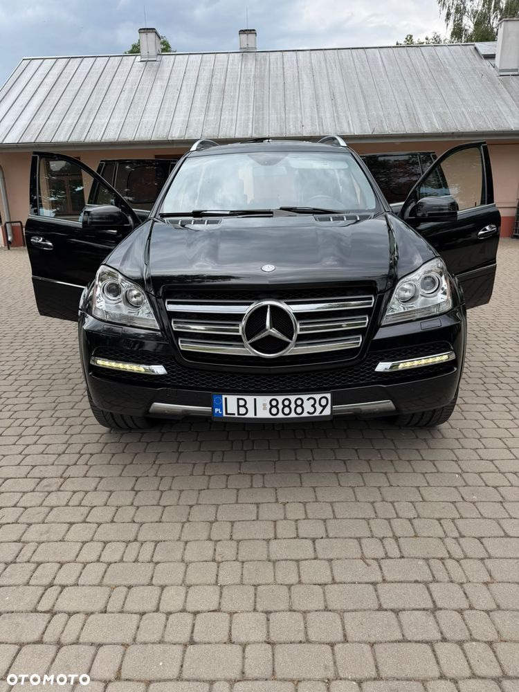 Mercedes-Benz GL 500 4Matic 7G-TRONIC - 12
