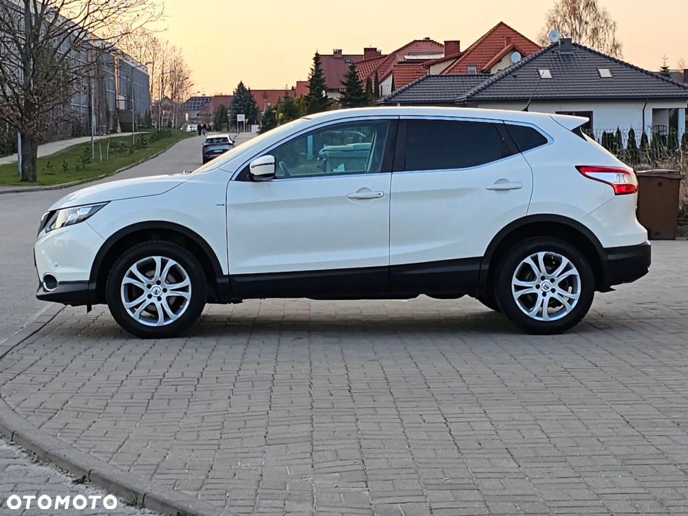 Nissan Qashqai 1.2 DIG-T N-Connecta - 10
